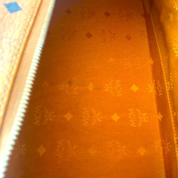 SOLD 7/26/2025 Authentic MCM Vintage Cognac Visetos Boston Bag - Picture 8 of 11